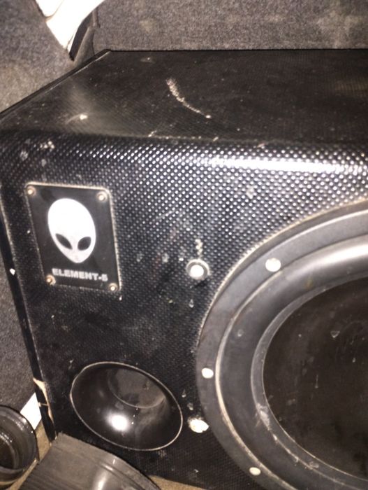 Продам сабвуфер 5 элемент