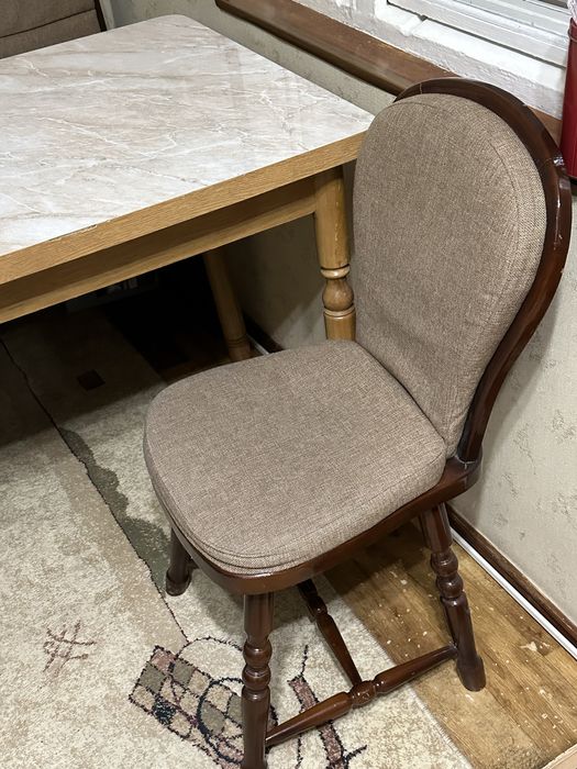 Кухонный уголок в отличном состоянии