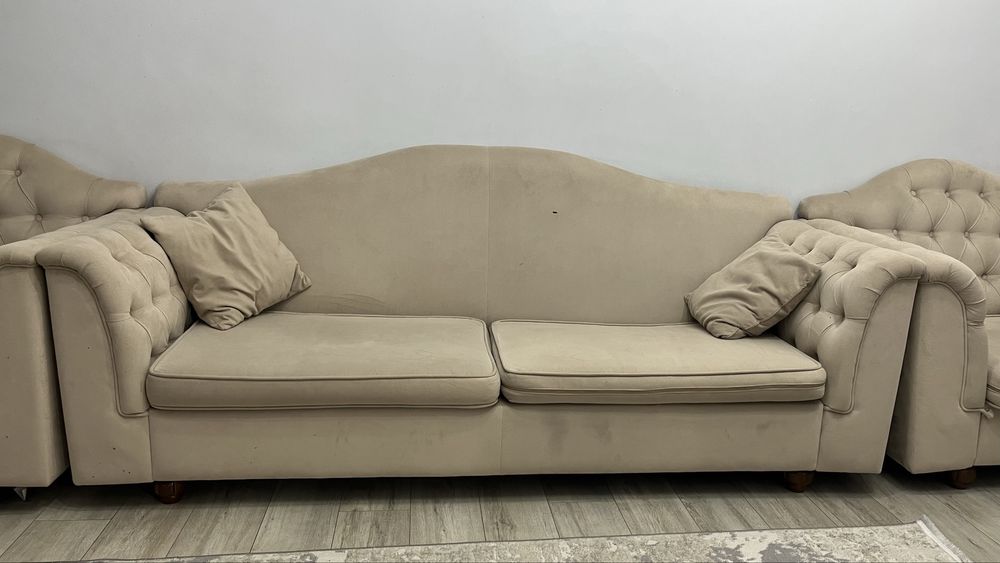 Диван с креслами