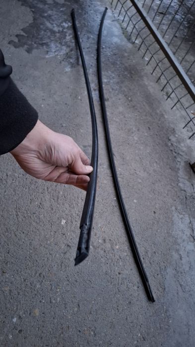 Bandouri plafon Toyota Avensis T25