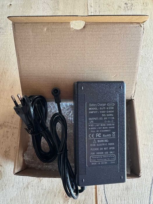 Incarcator de 53.6V pentru Xiaomi 4 Ultra sau MI 4 pro, noi