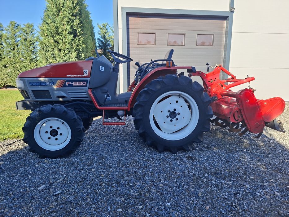 Tractor japonez kubota yanmar 22cp 4x4 Model nou