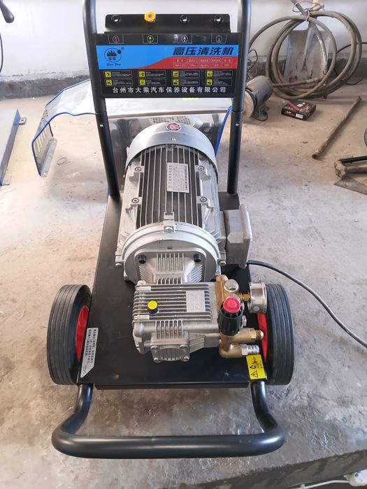 Мойка апарат насос высокого давления до 250 бар 7.5 kw 380в