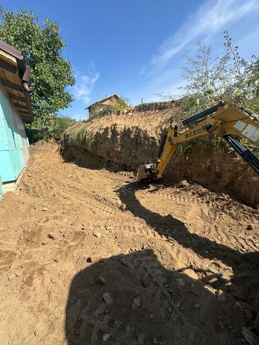 Услуги с мини багер и самосвал