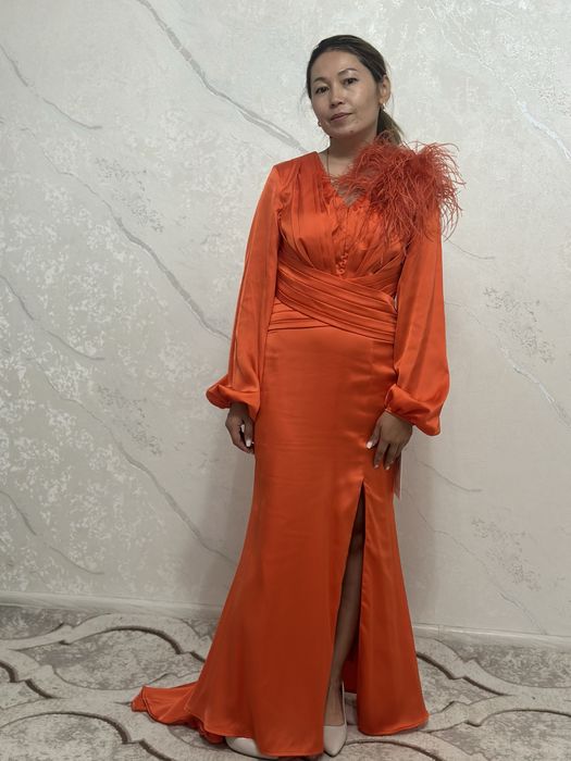 Вечернее платье.