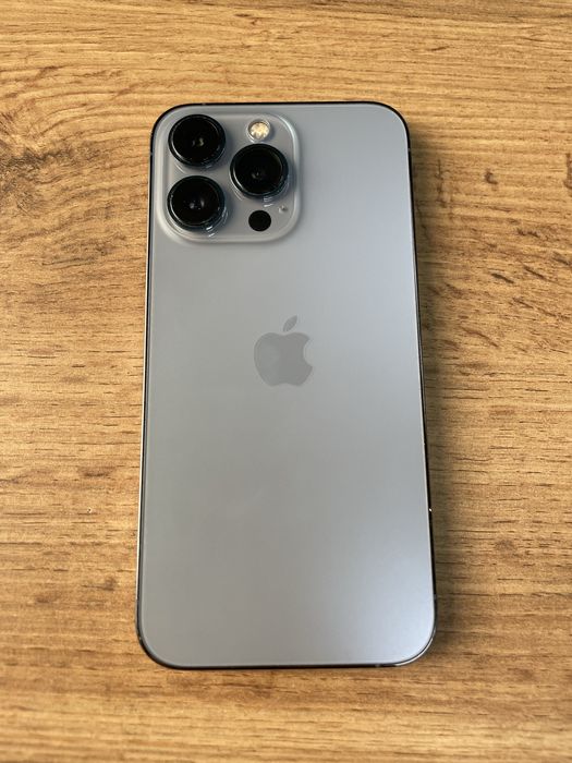 Iphone 13 pro сатылады