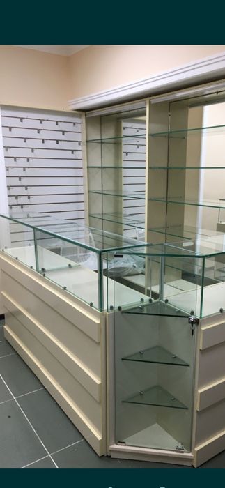 Oynadan xarxil stelajlar yasash urnatib berish xizmatii