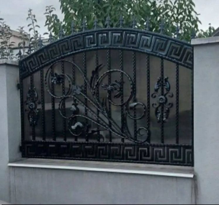 Facem la comandă !!