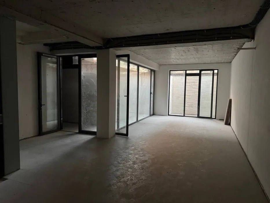 Аренда помещение Mirabad Avenue 400м²