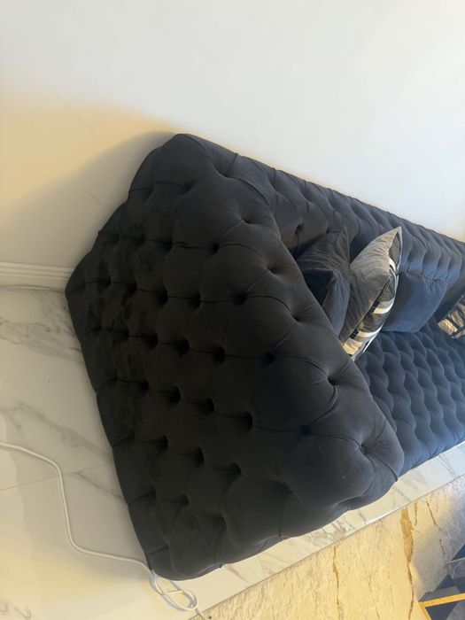 Canapea Chesterfield