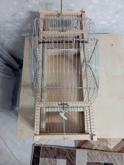 Продам клетку 2 х хлопка.