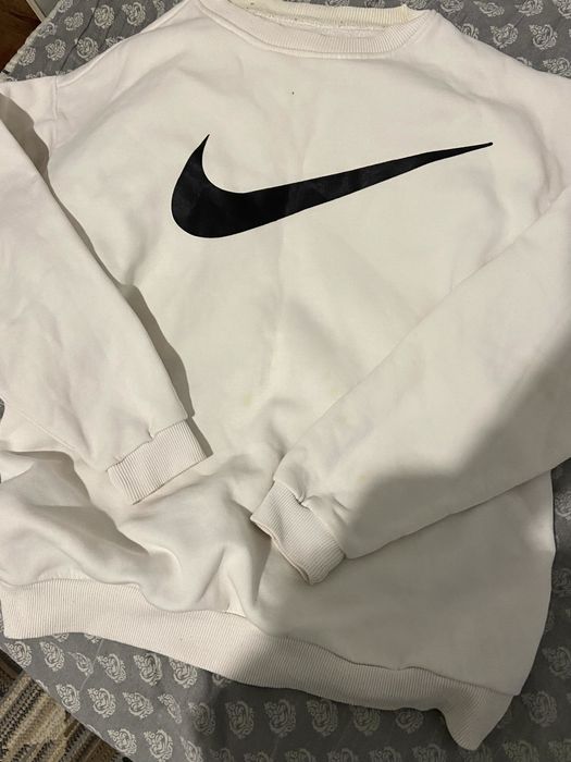 продаются худи (разные)