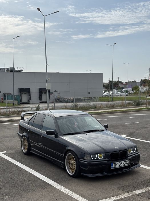 E36 M50B20 Sedan