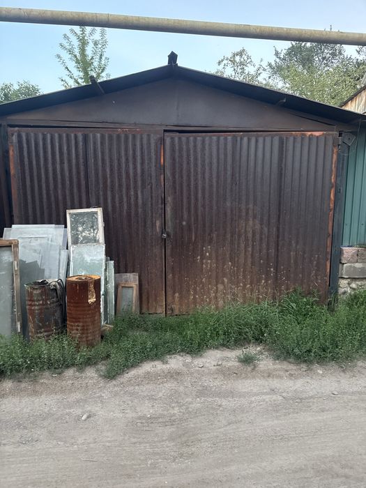 Продам гараж на металлолом