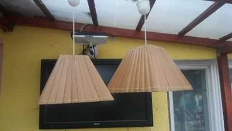 Candelabru cu rama din fier inbracat cu lemn banbus