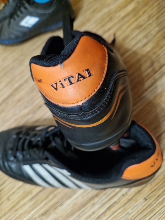 Буцы, буцы, буцы.