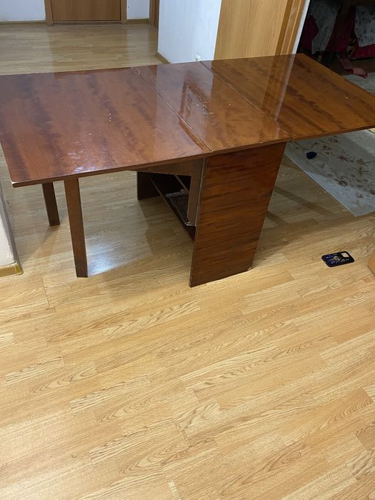 Раскладной стол.