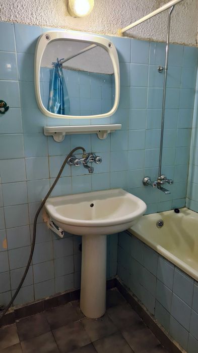 Дава се под наем Тристаен апартамент в София, Младост 1 - 80 кв.м за 612 € - Снимка #13