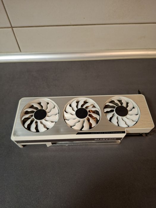RTX 3080 Gigabyte Vision 10GB