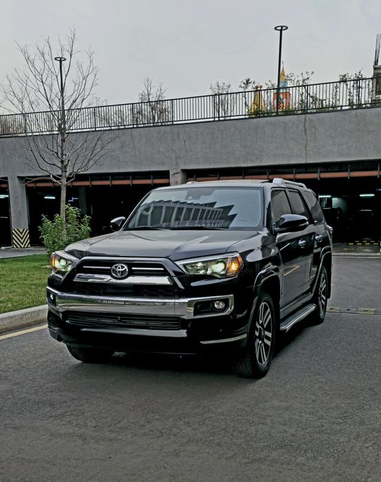 Toyota 4 runner  4 лит.