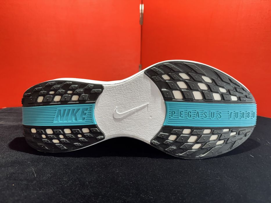 Оригинални! Nike Pegasus Plus - 49.5 Shoemag