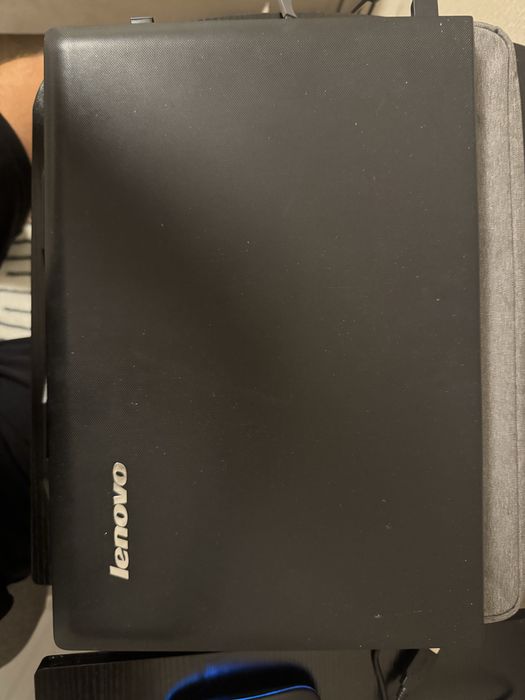 Продам ноутбук Lenovo