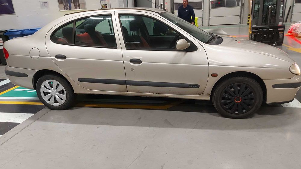 RENAULT Megane 0 — imagine 4