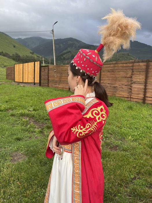 Национальные платья