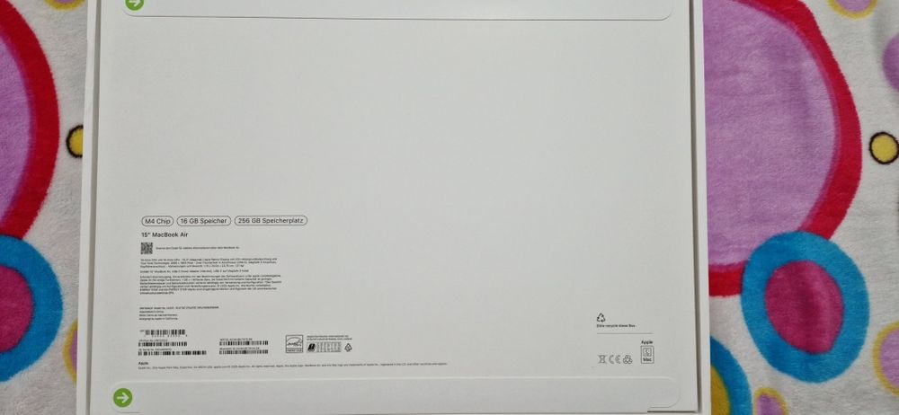 Macbook air 15 m4 256 gb