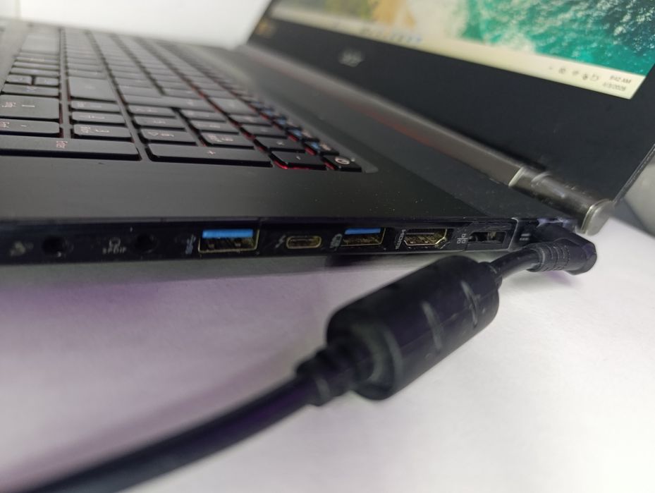 Laptop gaming Acer Aspire VN7-792G Intel i7 6700 gtx 960 4gb 
 Intel®