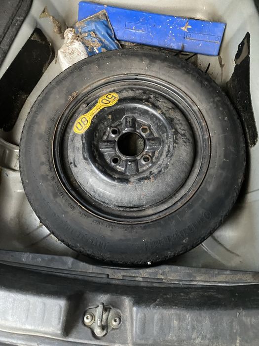 Волво в40 2.0 т4 на части