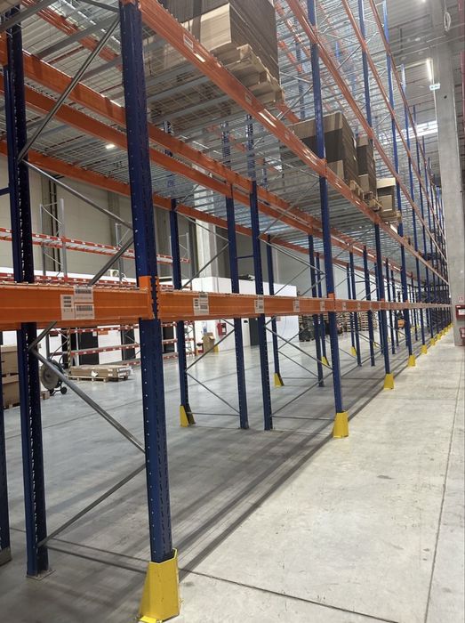 Rafturi metalice industriale reglabile