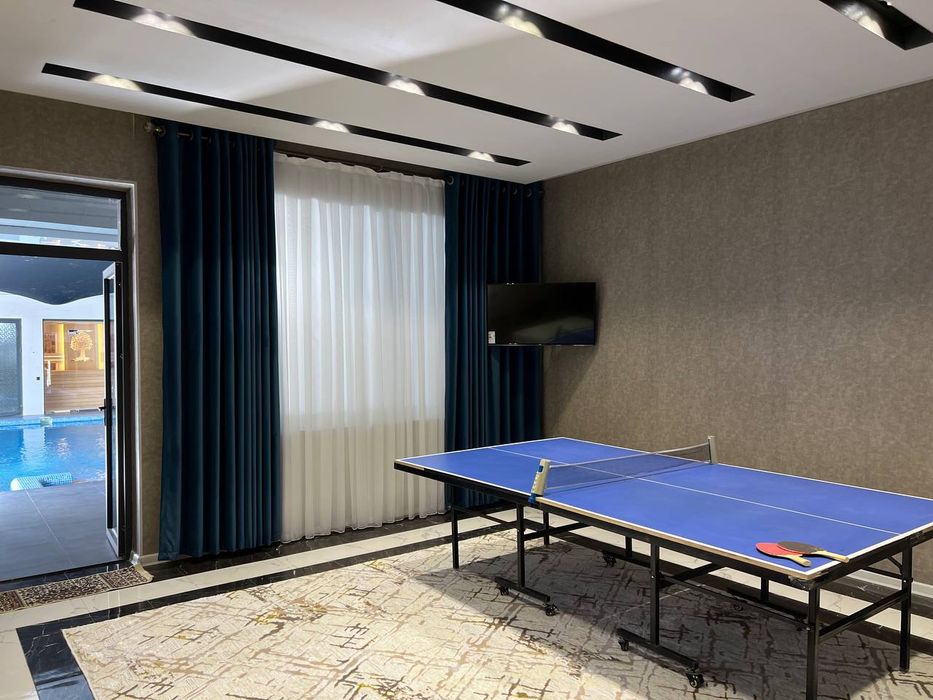 Oqtosh dacha (quyoshga yaqin joyda joylashgan(