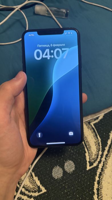 Продам аифон 11 про макс