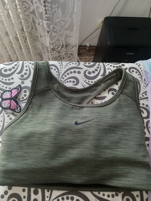 Bustiera Nike XS