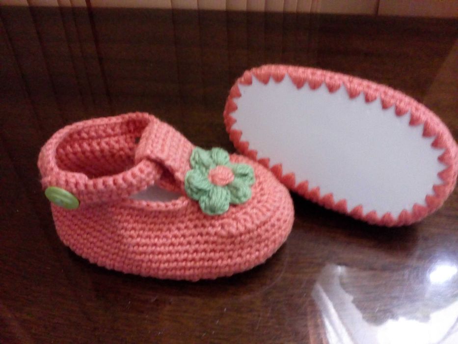 Детски  плетива  изплетени на една кука