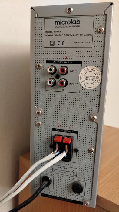 Колонки . mikrolab  pro 2.