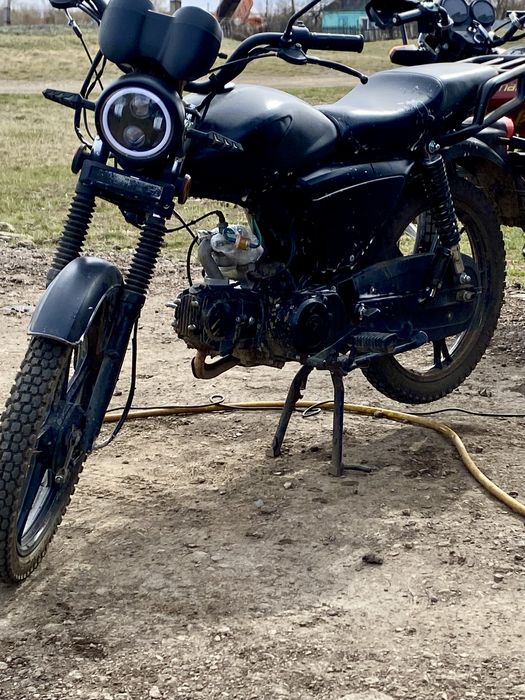 Продам мопед yaqi110