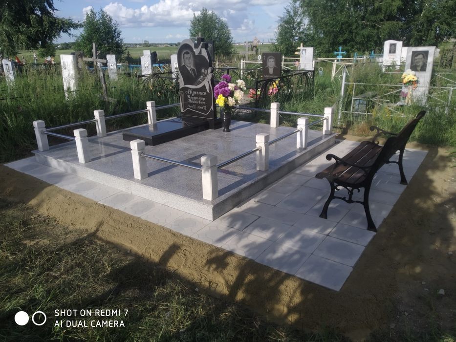 Установка памятников