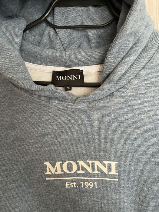 Анцуг Monni Milano
