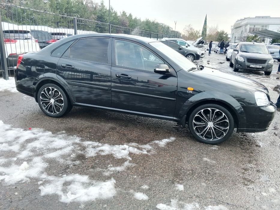 Lacetti qora avtomat