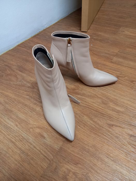 НОВЫЕ кожанные ботильоны