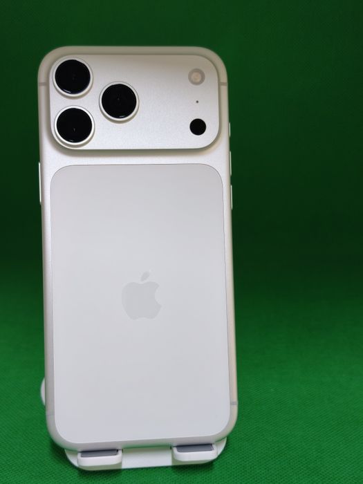 Iphone 17  Pro Max 8 cicluri * Garantie * Buy BACK