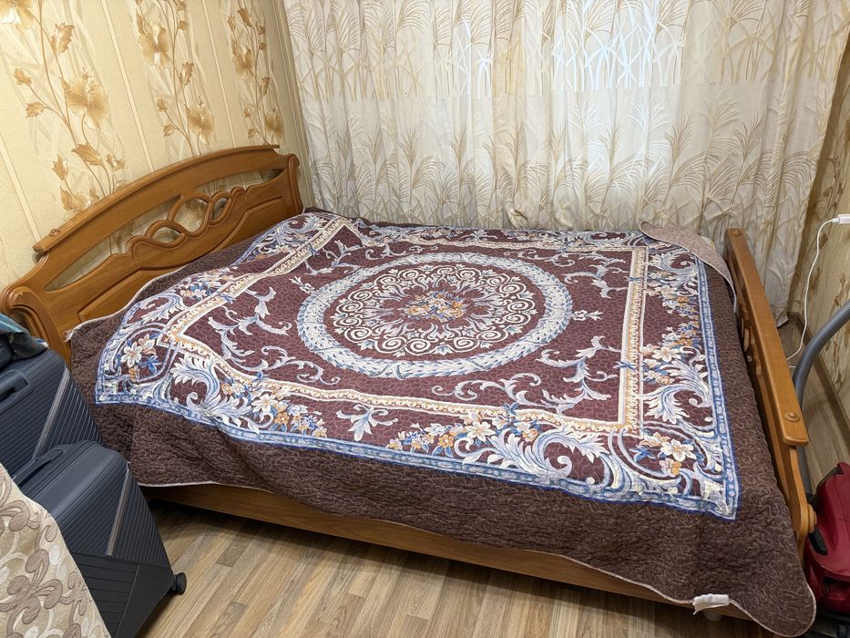 Продам спальную мебель. ТОРГ УМЕСТЕН