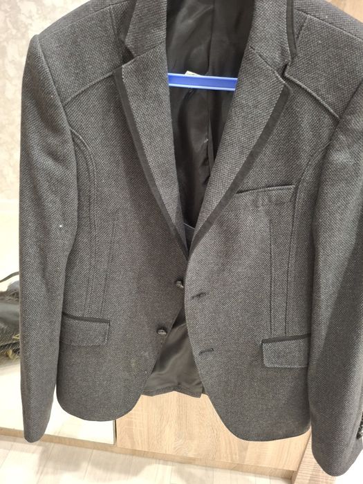 Пиджаки,шапка для мужчин