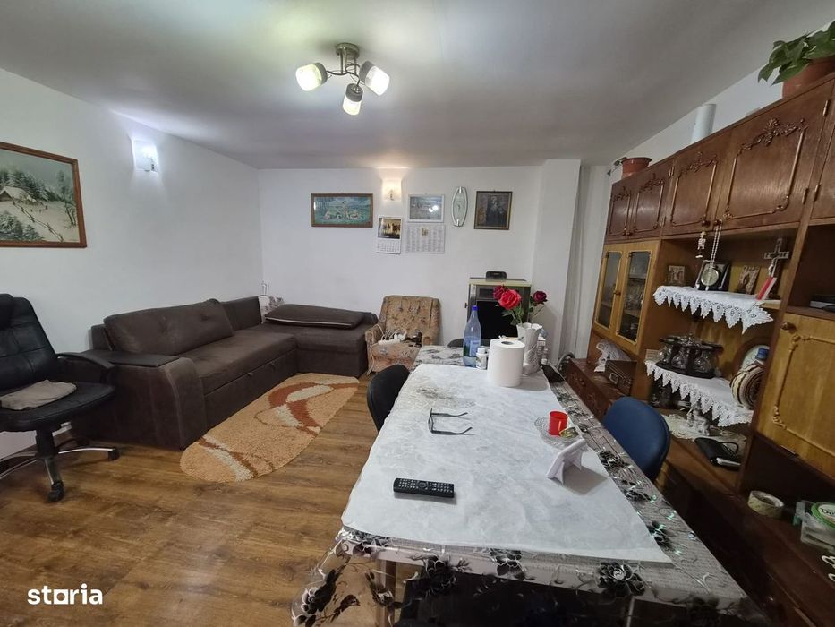 Vila cu 4 camere mobilata in Prajesti Bacau
