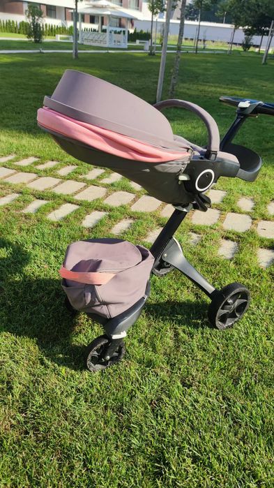Stokke Xplory V5 Coral Limited edition