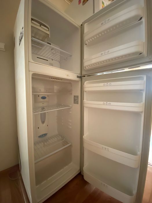 Холодильник LG б/у