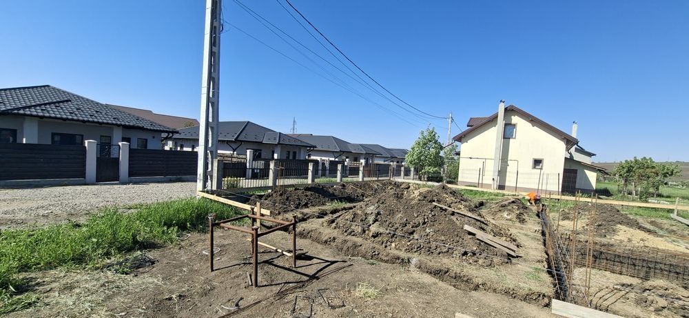 Casa Letcani  76 mp utili ,Beci,700 sau 1550 de teren