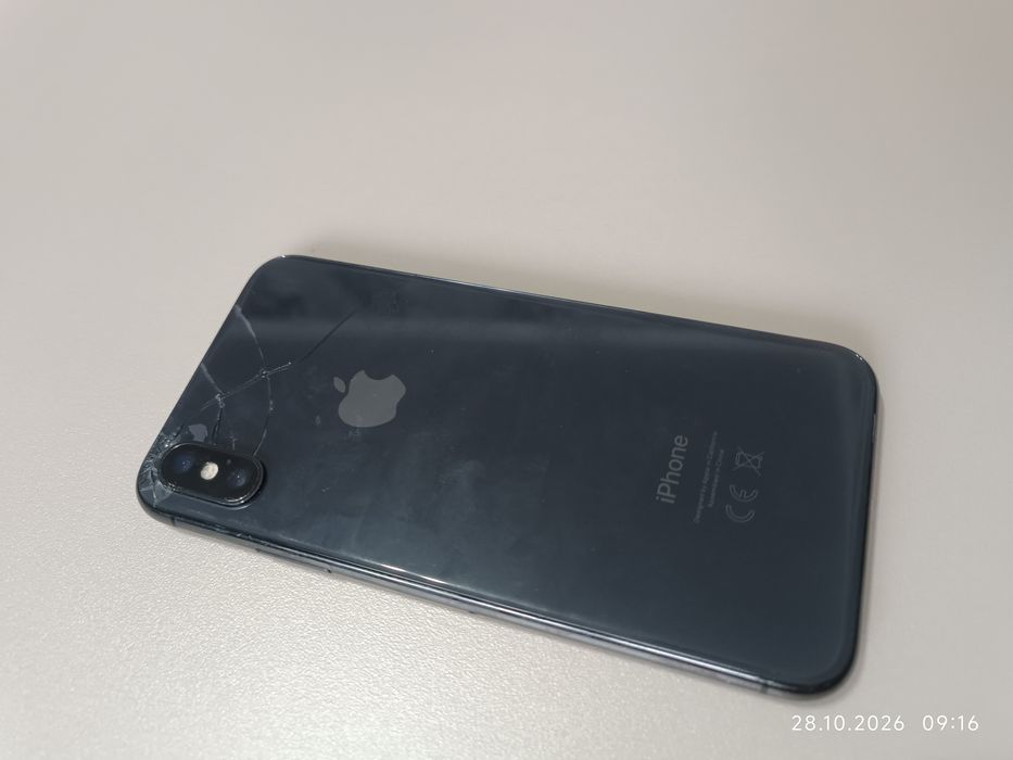 iphone x  64/100